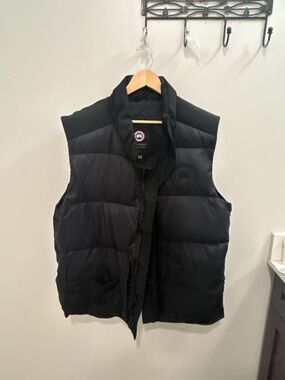 Canada Goose Black Quilted Down Vest for Men